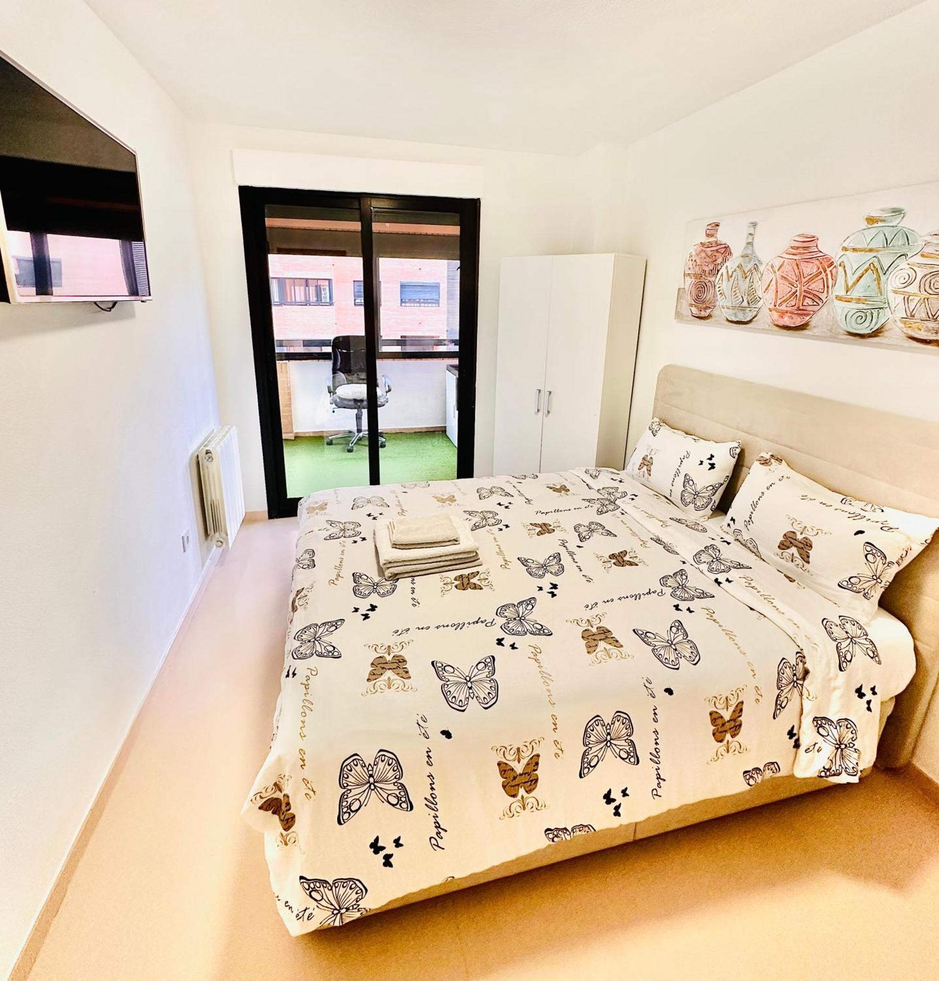 Economy Room Alicante Eksteriør billede
